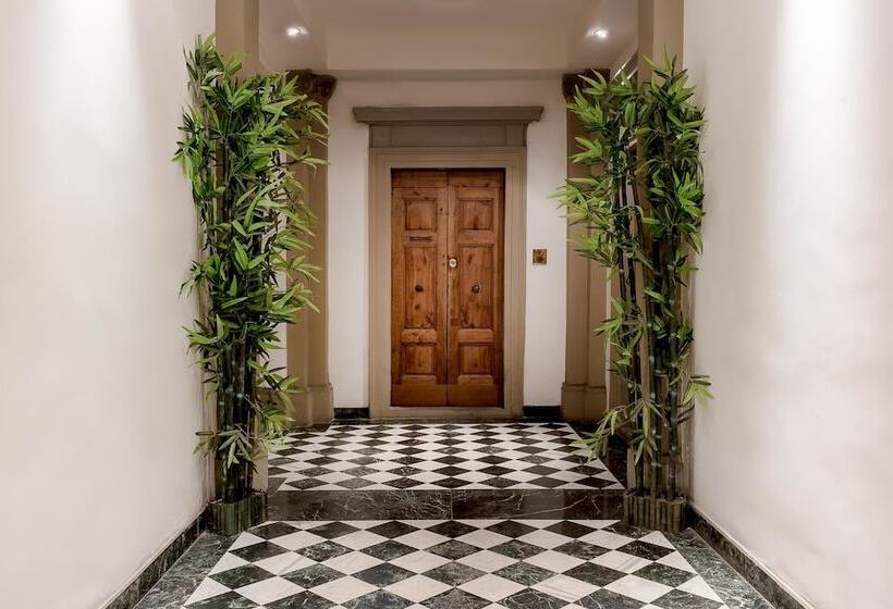 هتل Residenza Conte Di Cavour & Rooftop