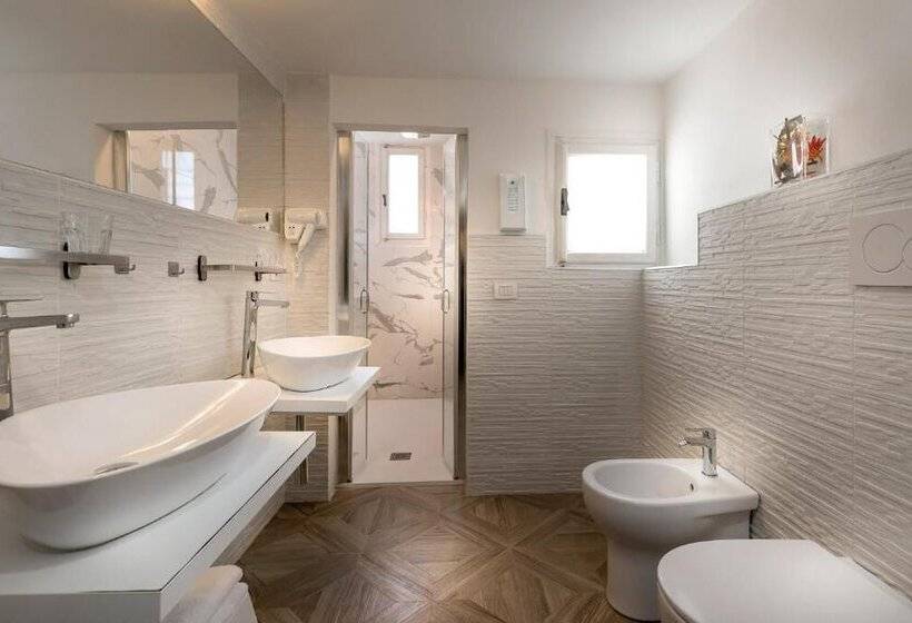 هتل Residenza Conte Di Cavour & Rooftop