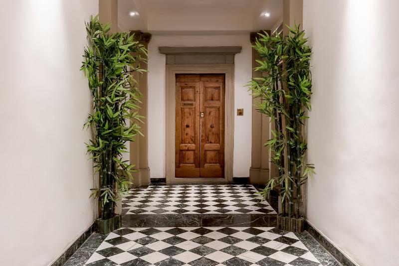 هتل Residenza Conte Di Cavour & Rooftop