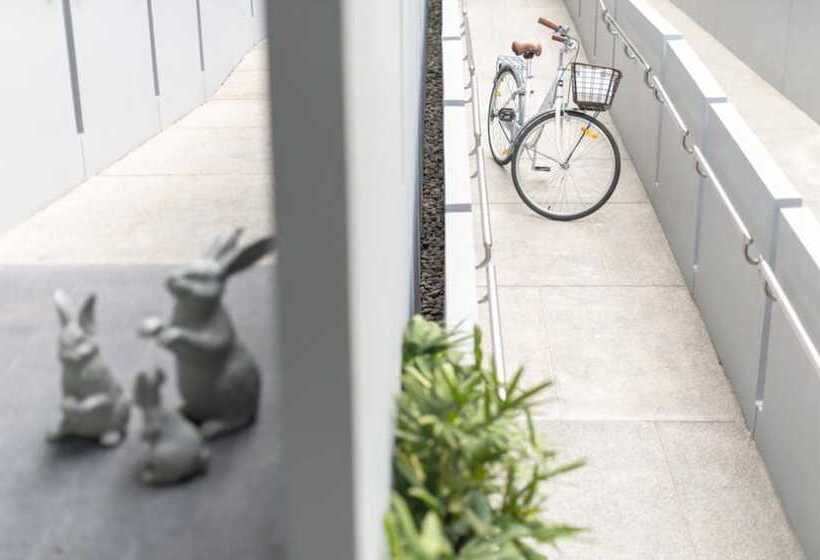 فندق Saturdays Residence By Brown Starling