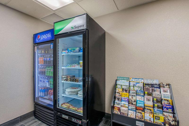 هتل Sleep Inn & Suites Ankeny  Des Moines