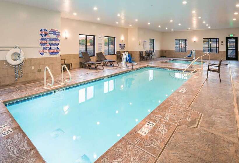 בית מלון כפרי Sleep Inn & Suites Hurricane Zion Park Area