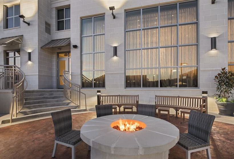 ホテル Staybridge Suites   Florence Center, An Ihg