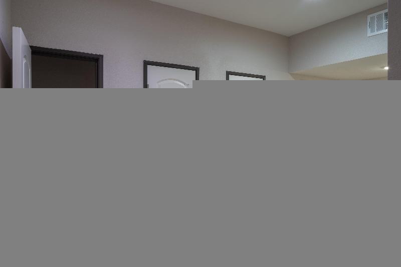 בית מלון כפרי Staybridge Suites Houston East   Baytown, An Ihg
