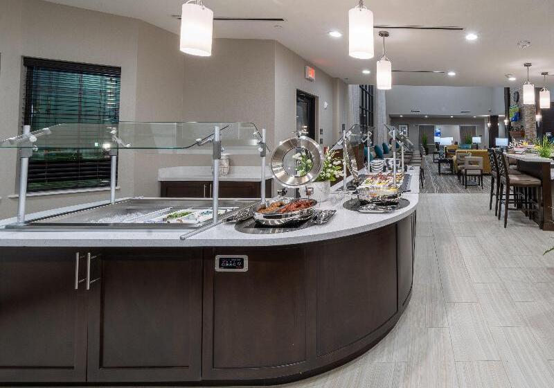 בית מלון כפרי Staybridge Suites Houston East   Baytown, An Ihg