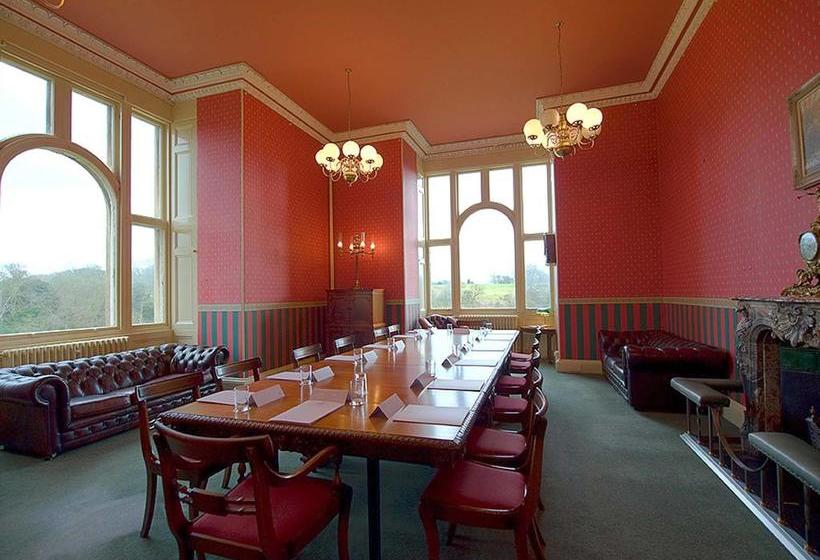 Отель Stoke Rochford Hall