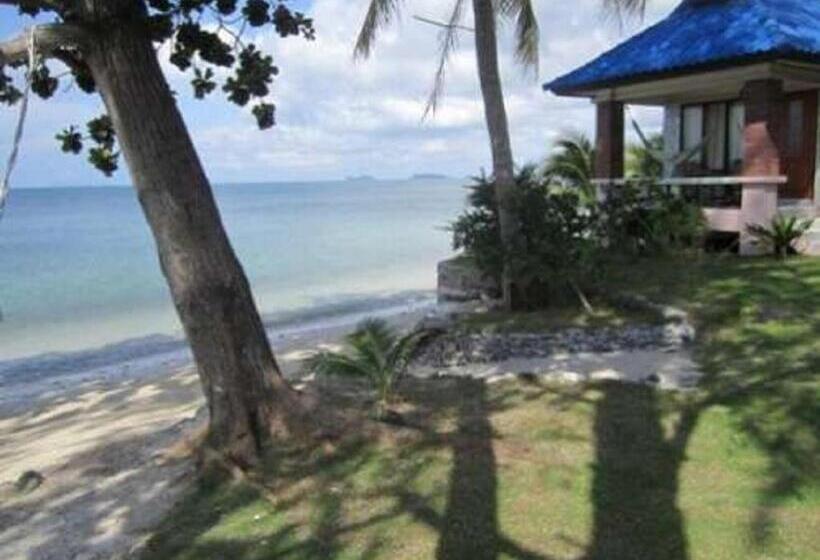 Отель Sunset Beach Villa S