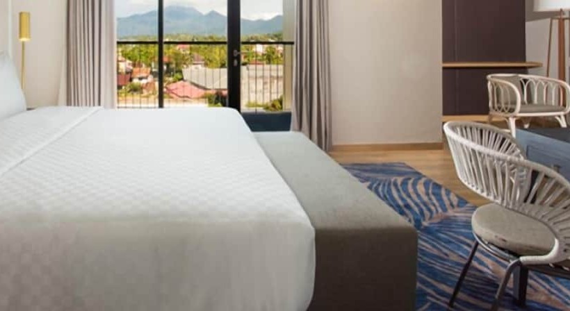 בית מלון כפרי Swissbelinn Singkawang