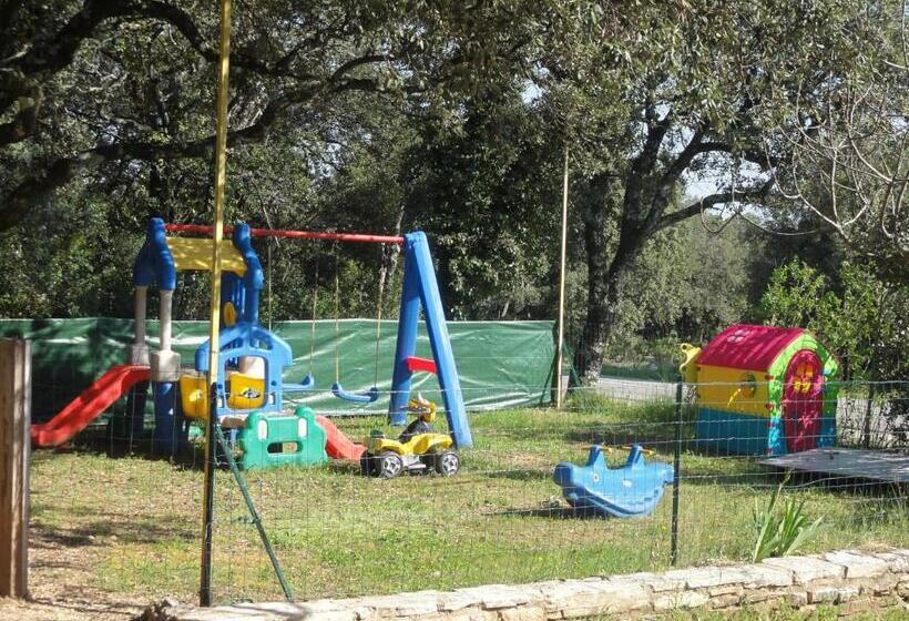 Отель Terrasses De L Aven