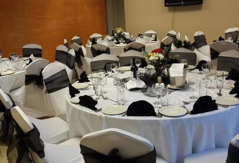 ホテル The Destiny