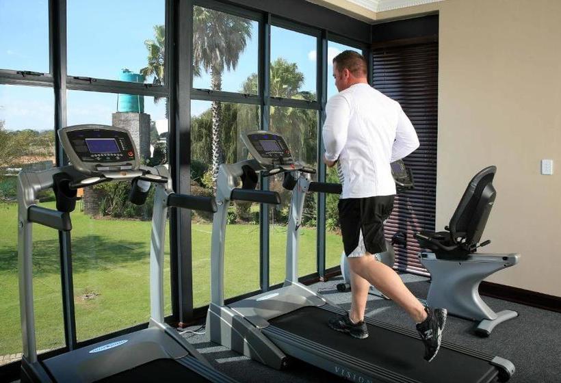 ホテル The Destiny