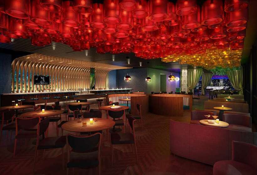 هتل The Porter Portland, Curio Collection By Hilton