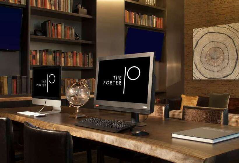 هتل The Porter Portland, Curio Collection By Hilton