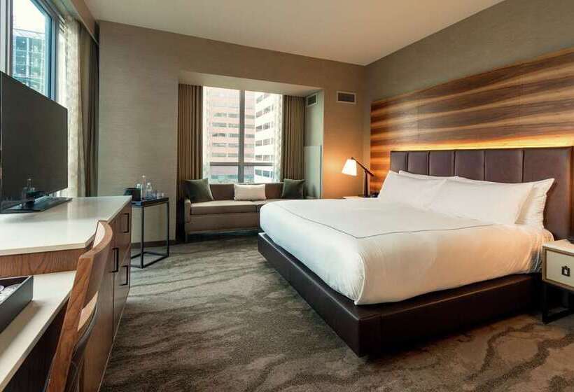 هتل The Porter Portland, Curio Collection By Hilton