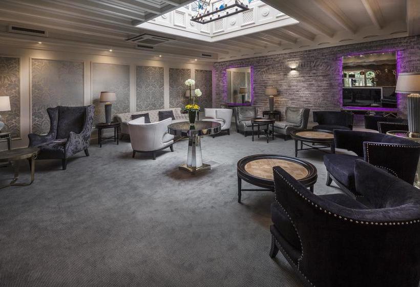 Treacys Oakwood Hotel, Shannon