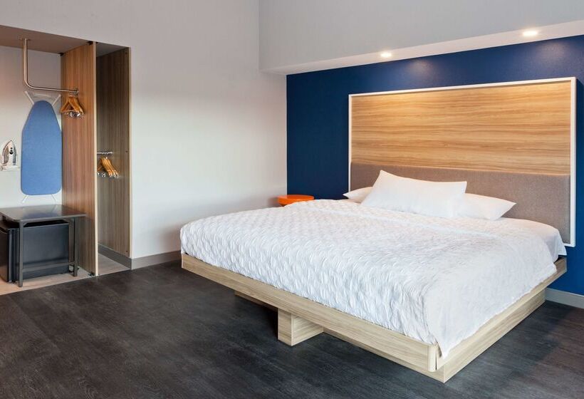 ホテル Tru By Hilton Auburn