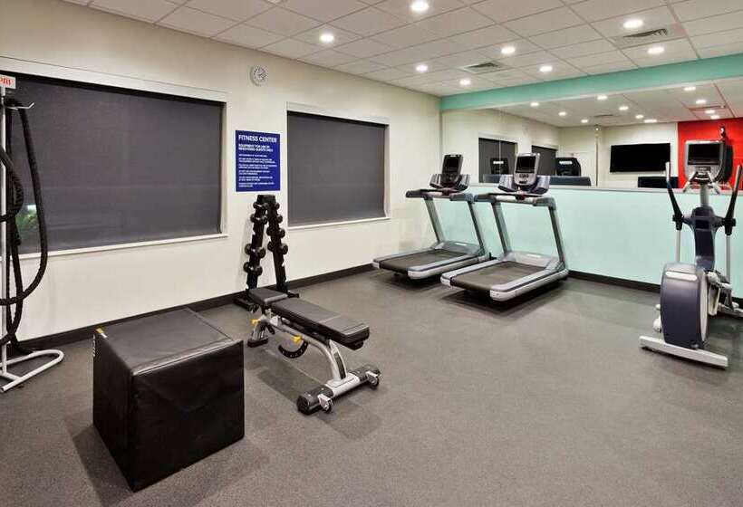 ホテル Tru By Hilton Auburn