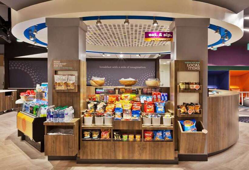 ホテル Tru By Hilton Auburn