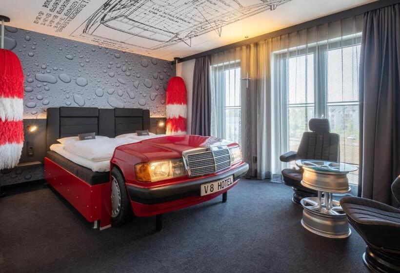 V8 Hotel Köln At Motorworld