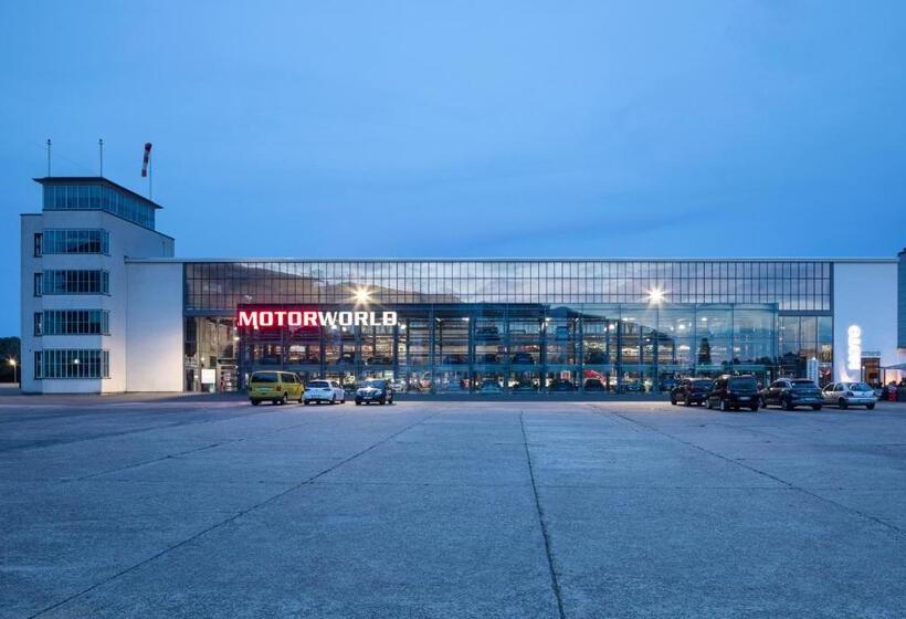 V8 Hotel Köln At Motorworld