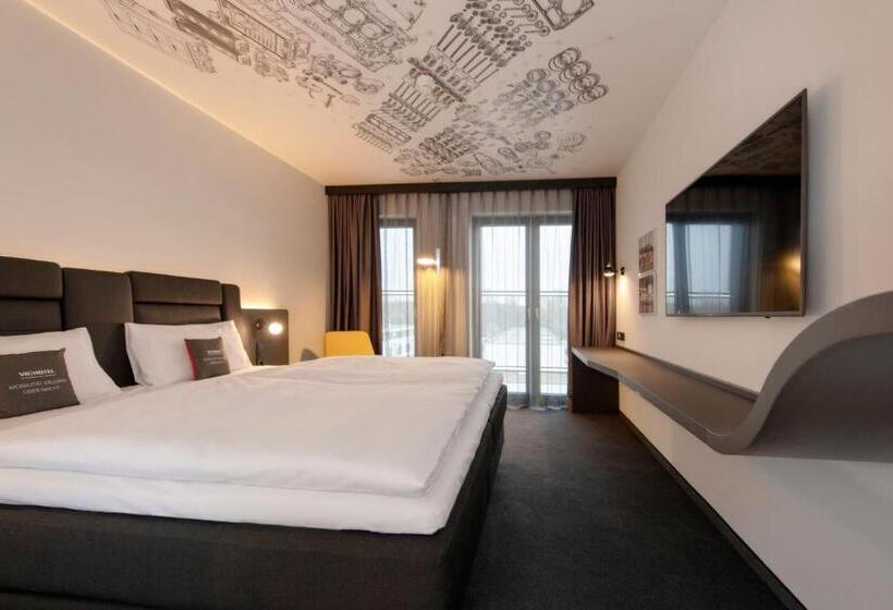 V8 Hotel Köln At Motorworld