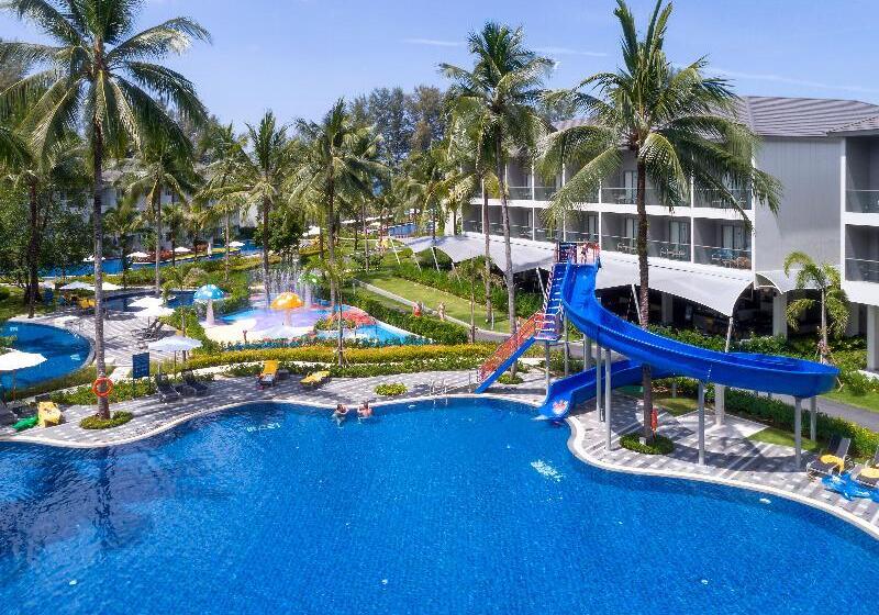 בית מלון כפרי X10 Khaolak Resort