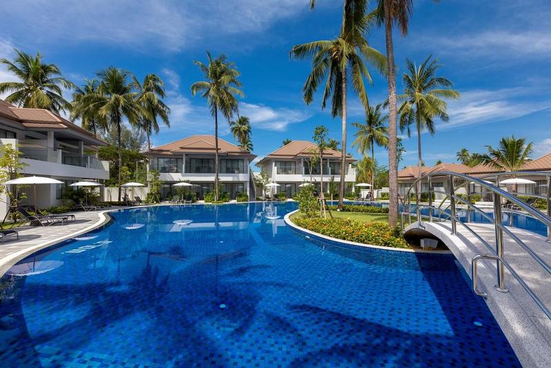 בית מלון כפרי X10 Khaolak Resort