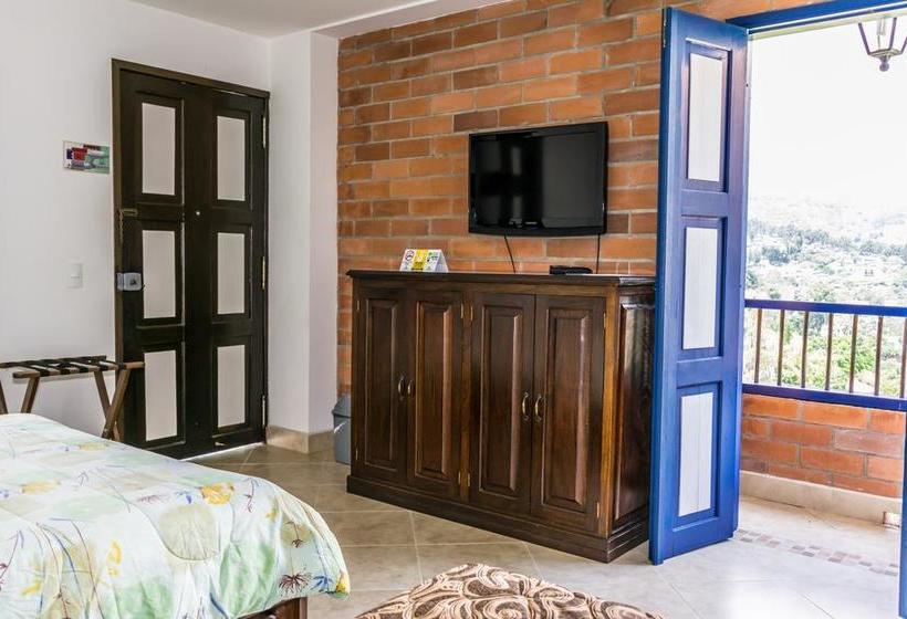 Отель Y Centro De Convenciones La Extremadura