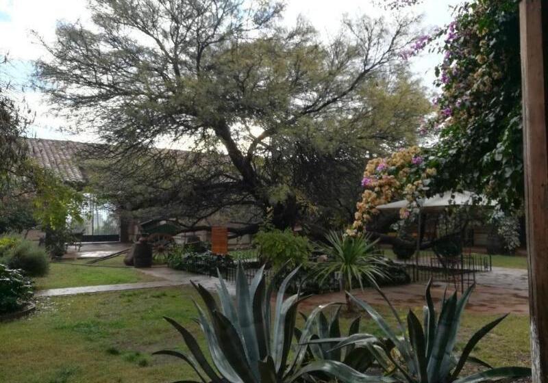 Howard Johnson Hotel Rinconada De Los Andes