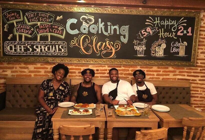 Life Is Good Cartagena Hostel