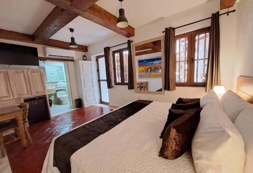 Life Is Good Cartagena Hostel