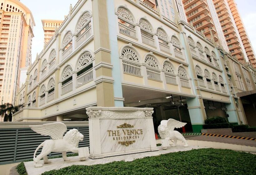 Maxstays Max Style At The Venice Residences