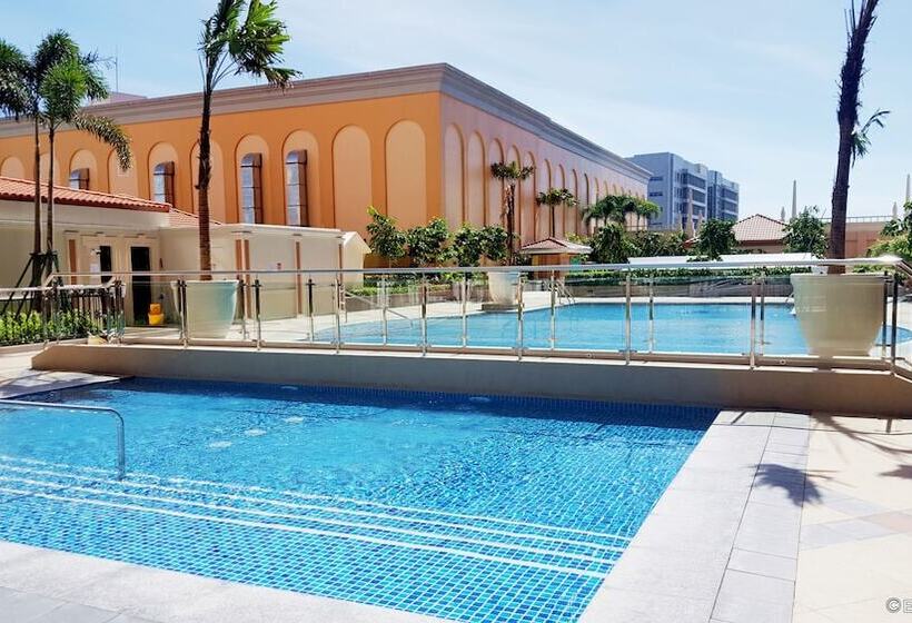 Maxstays Max Style At The Venice Residences