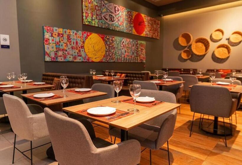 Novotel Curitiba Batel