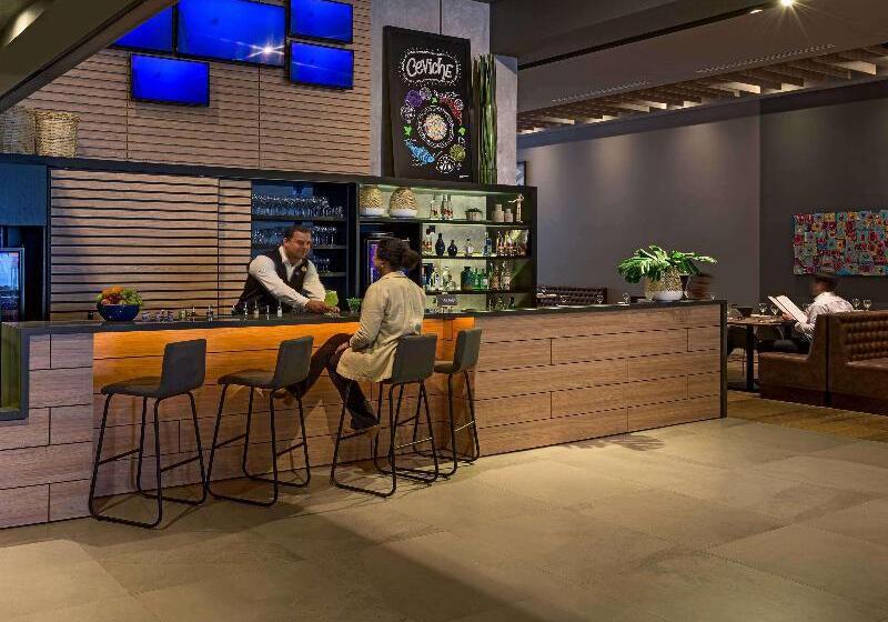 Novotel Curitiba Batel