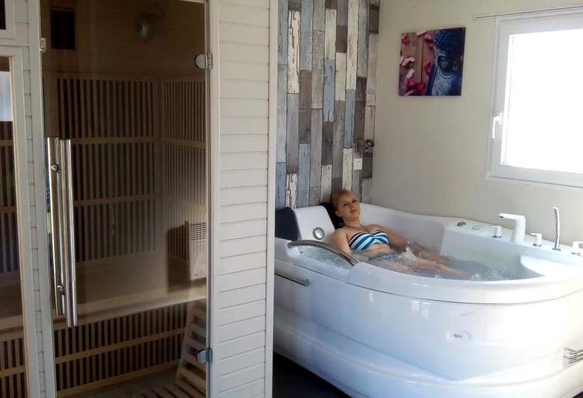 Курорт Camping L'arada Parc