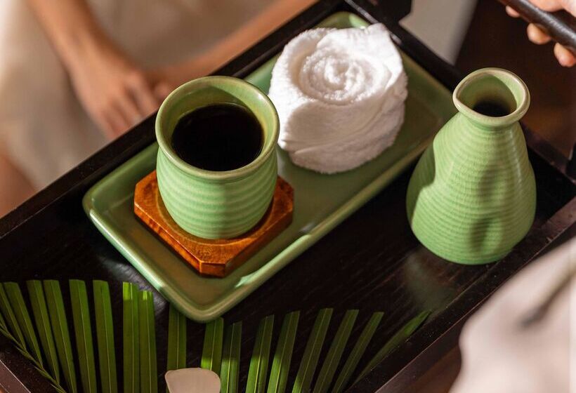 Курорт Wyndham Grand Phu Quoc