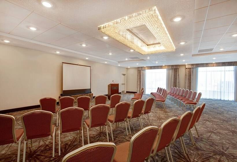 The Landing Hotel & Conference Centre