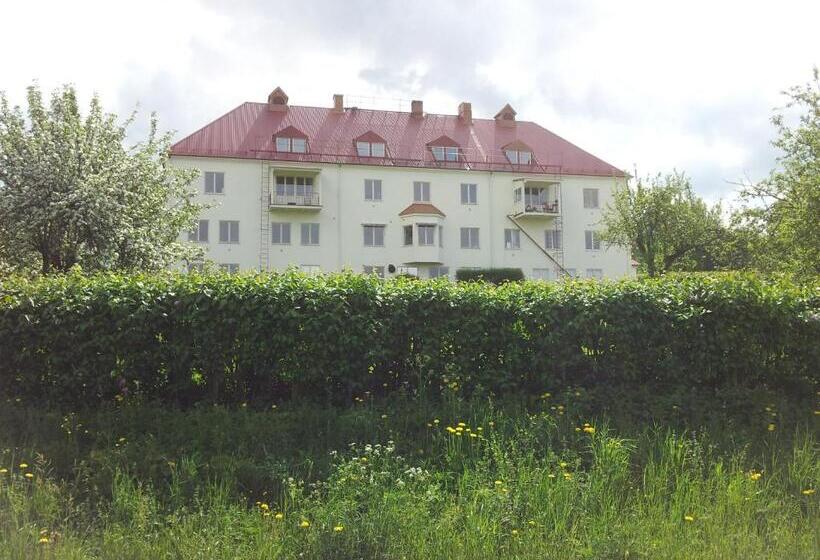 Utbygårdens Hostel