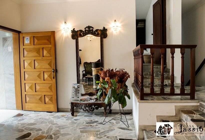 Общежитие Casa Lassio Hostal