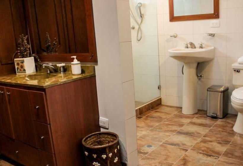 Общежитие Casa Lassio Hostal