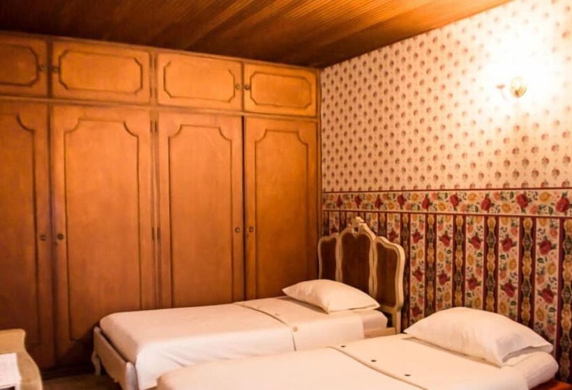 Общежитие Casa Lassio Hostal