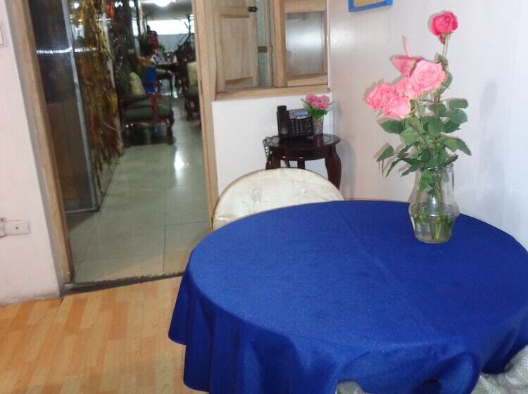 호스텔 Escocie   Centro Historico