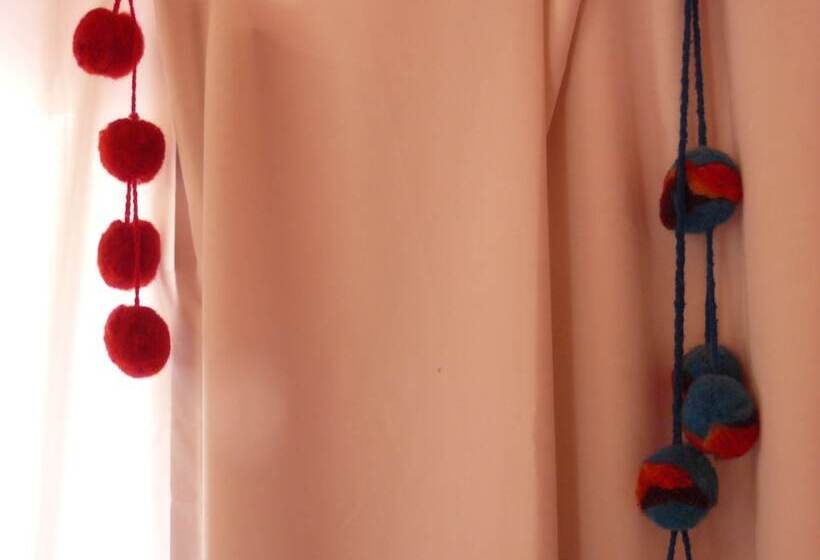 הוסטל Hostal La Antigua