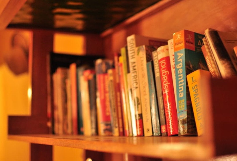 הוסטל Hostal La Antigua