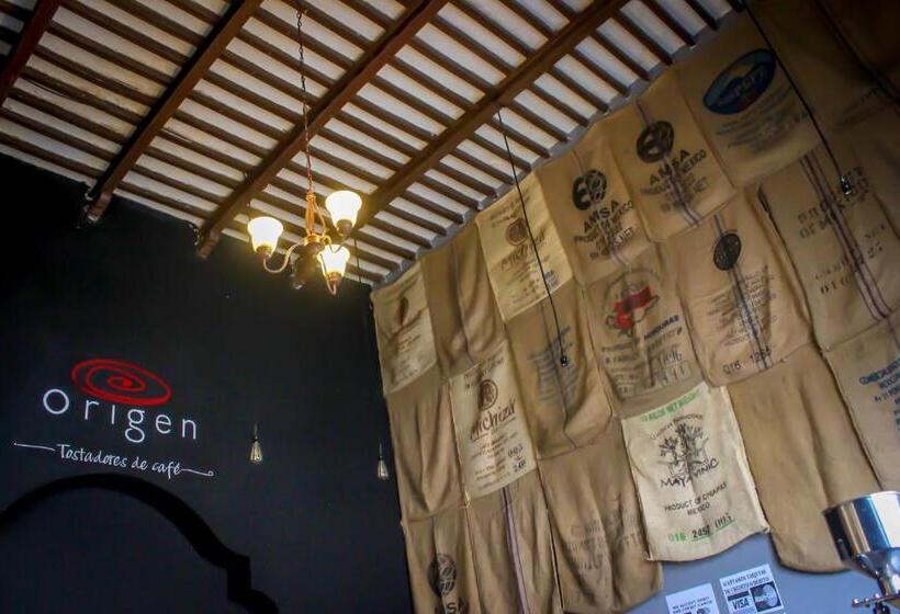 هاستل Hostal La Ermita