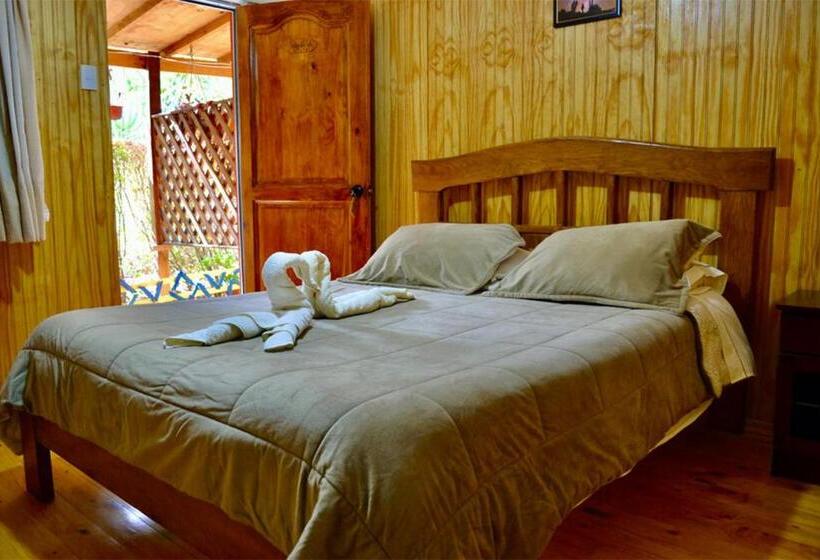 فندق صغير Hostal Michel