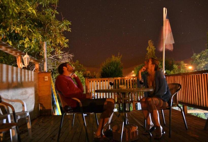 فندق صغير Hostal Michel