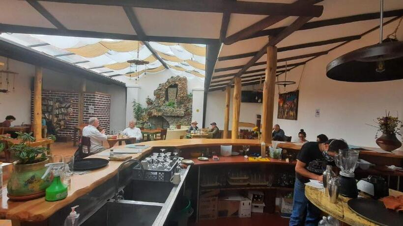 فندق صغير Hostal Yakumama