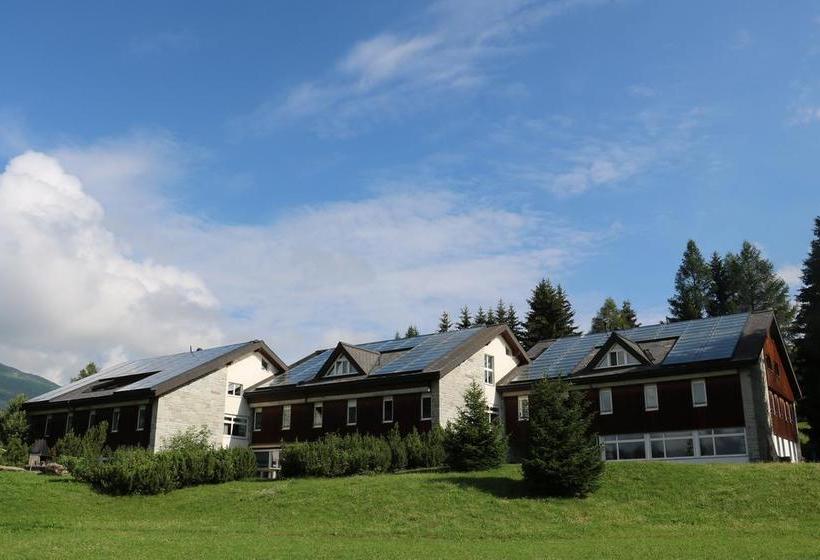 Общежитие Juhui Lenzerheide